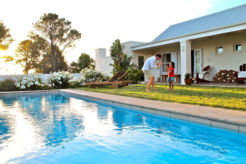 Explorer Guesthouse Somerset West Ngoại thất bức ảnh